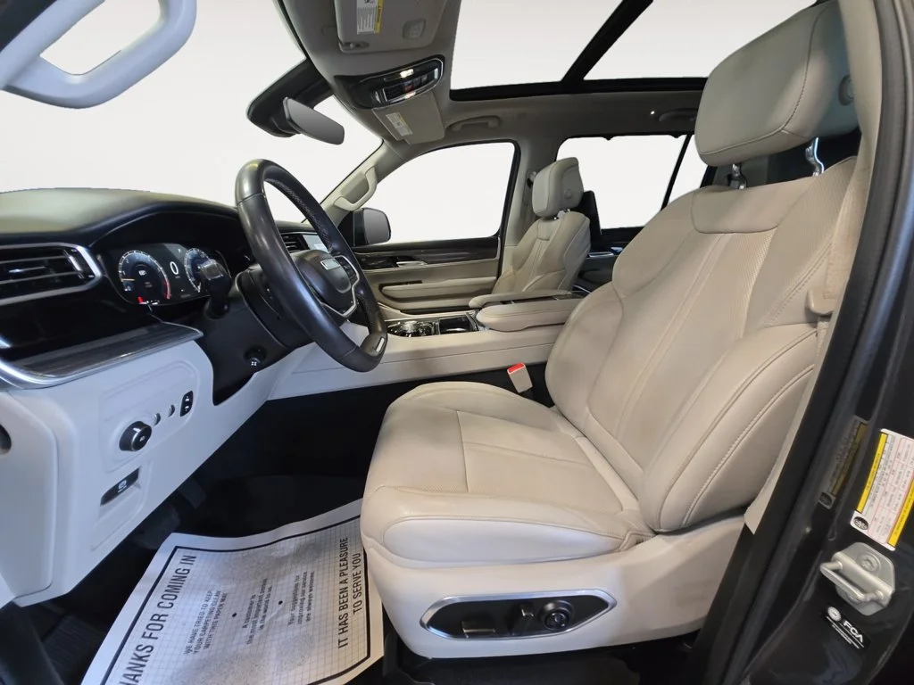 Used 2022 Gray Jeep Series III image 11