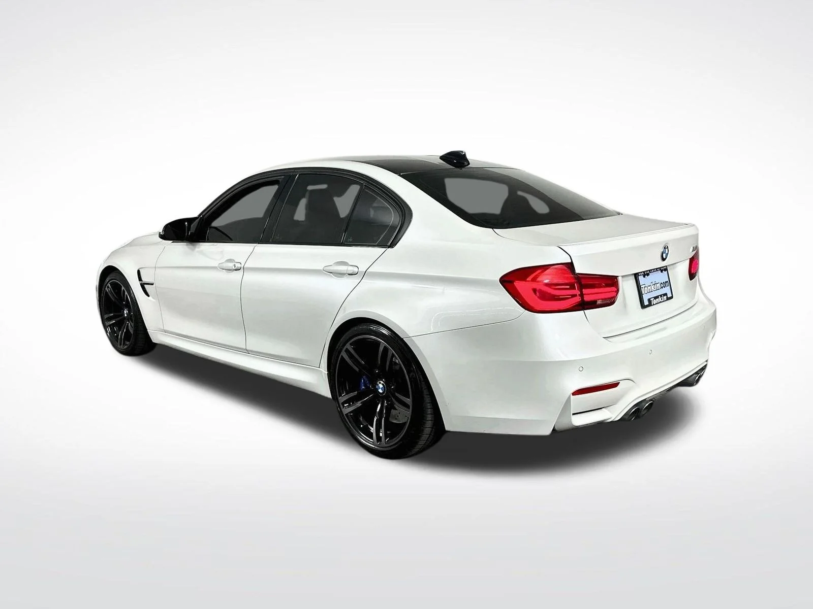 Used 2016 White BMW Base image 6