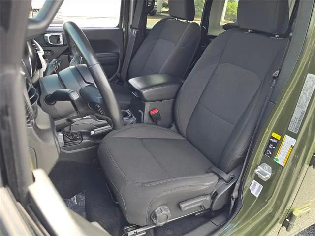 Used 2022 Green Jeep Unlimited Sport S image 16
