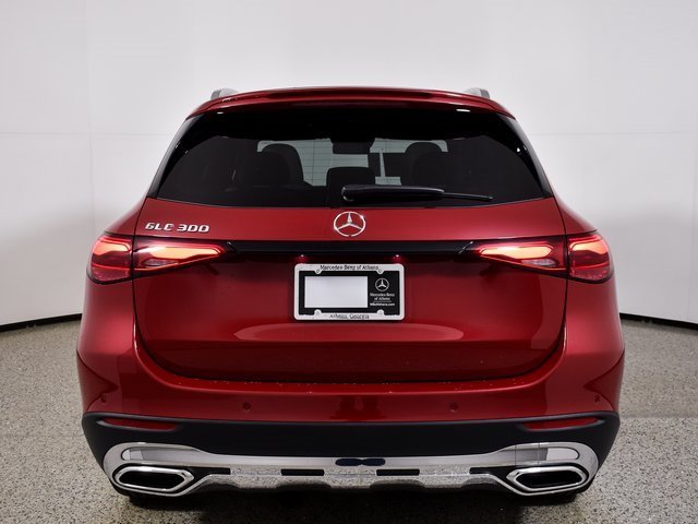 New 2026 MANUFAKTUR Patagonia Red Metallic Mercedes-Benz GLC 300 image 44