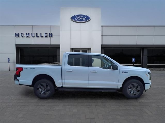 2025 Ford F-150 Lightning Flash - Photo 6