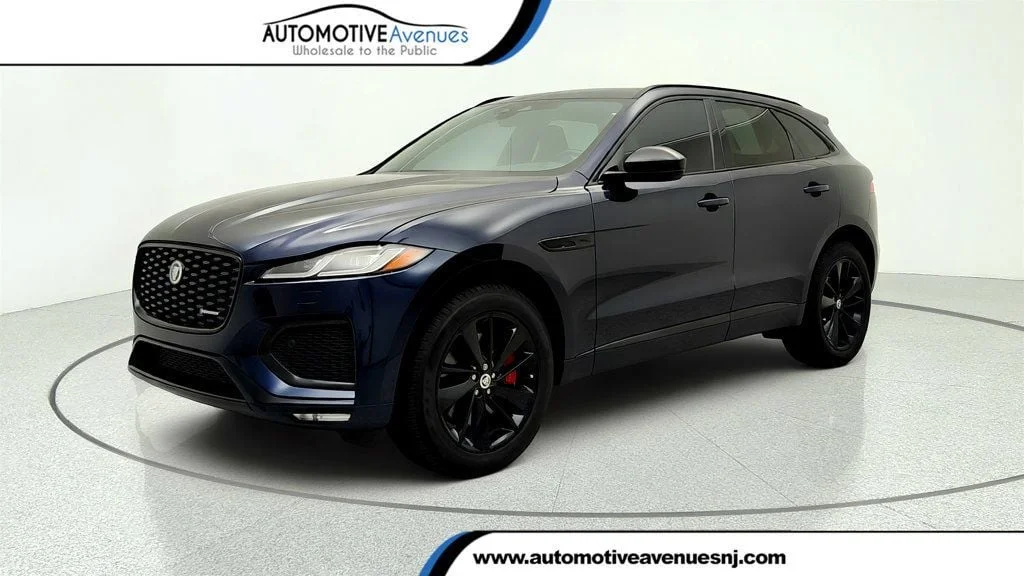 2024 Jaguar F-PACE P400 R-Dynamic S's photo