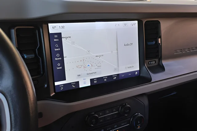 Used 2022 Gray Ford Wildtrak image 25