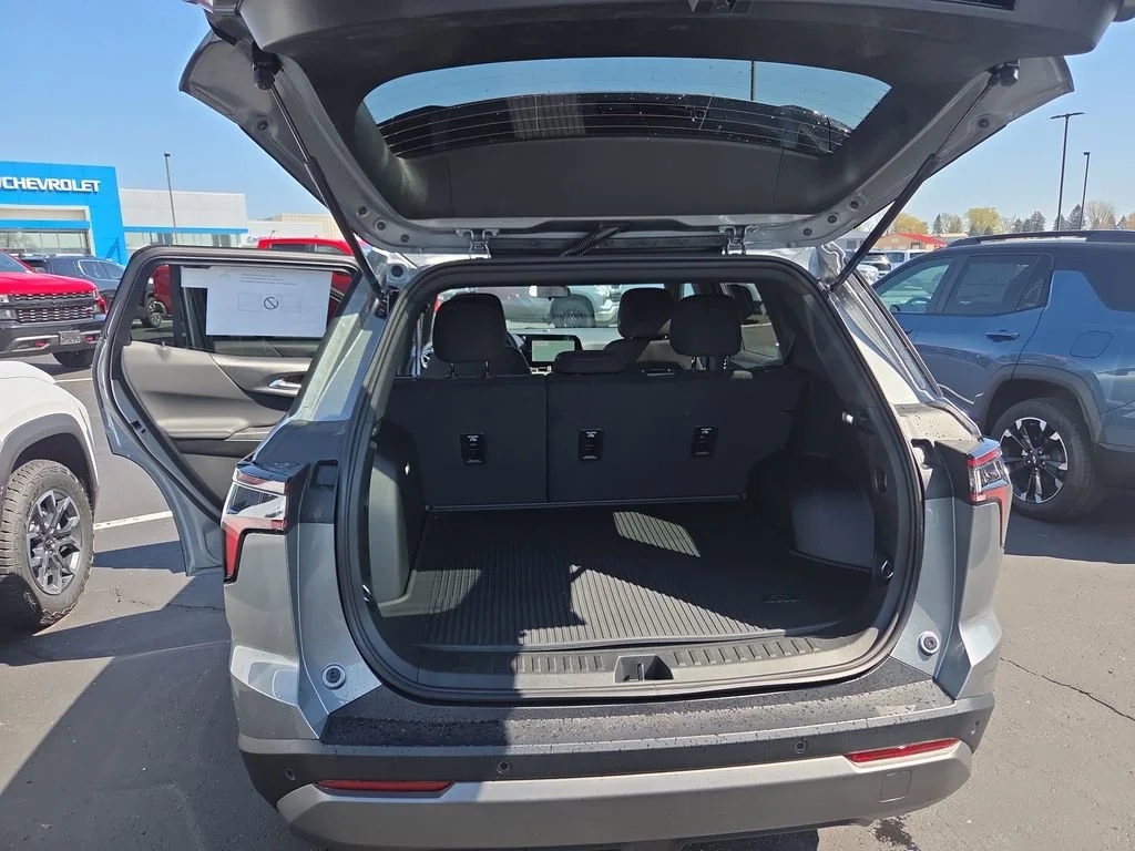 2026 Chevrolet Equinox LT - Photo 27