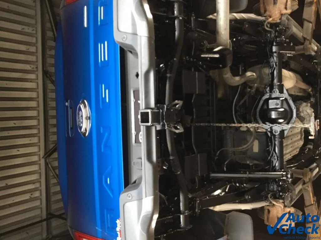 Used 2019 Blue Ford Lariat image 16