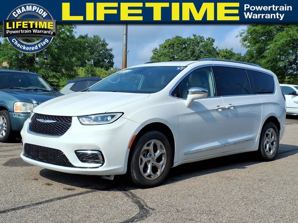 Used 2021 White Chrysler Limited AWD image 1
