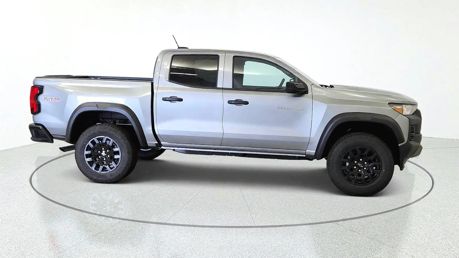 2026 Chevrolet Colorado Trail Boss - Photo 11