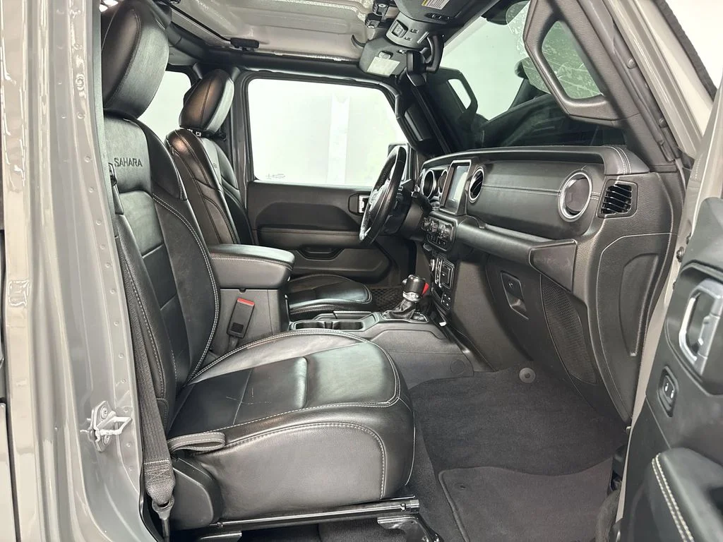 Used 2023 Gray Clearcoat Jeep Sahara 4xe image 17