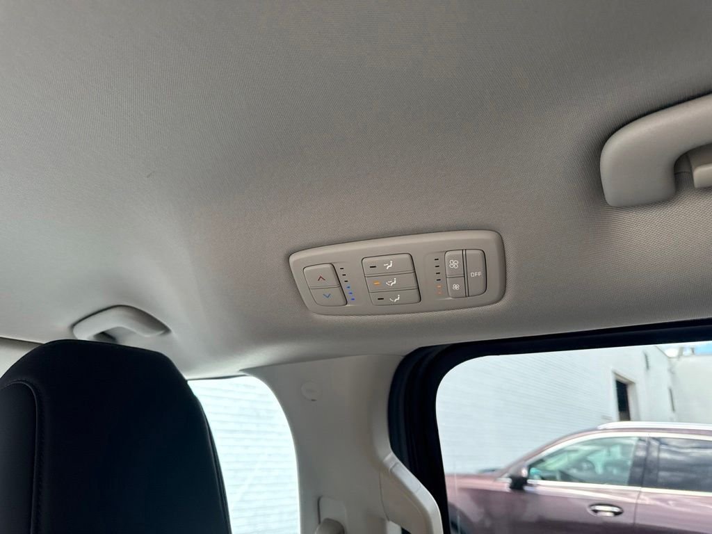 Certified Used 2024 Gray Kia LX image 21