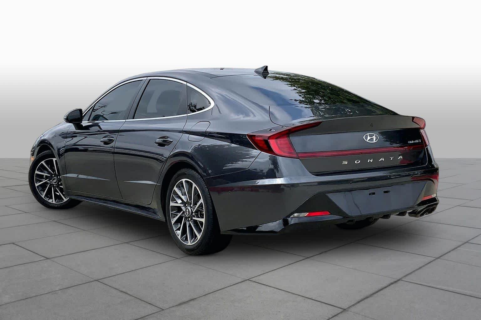 Used 2020 Portofino Gray Hyundai Limited image 12