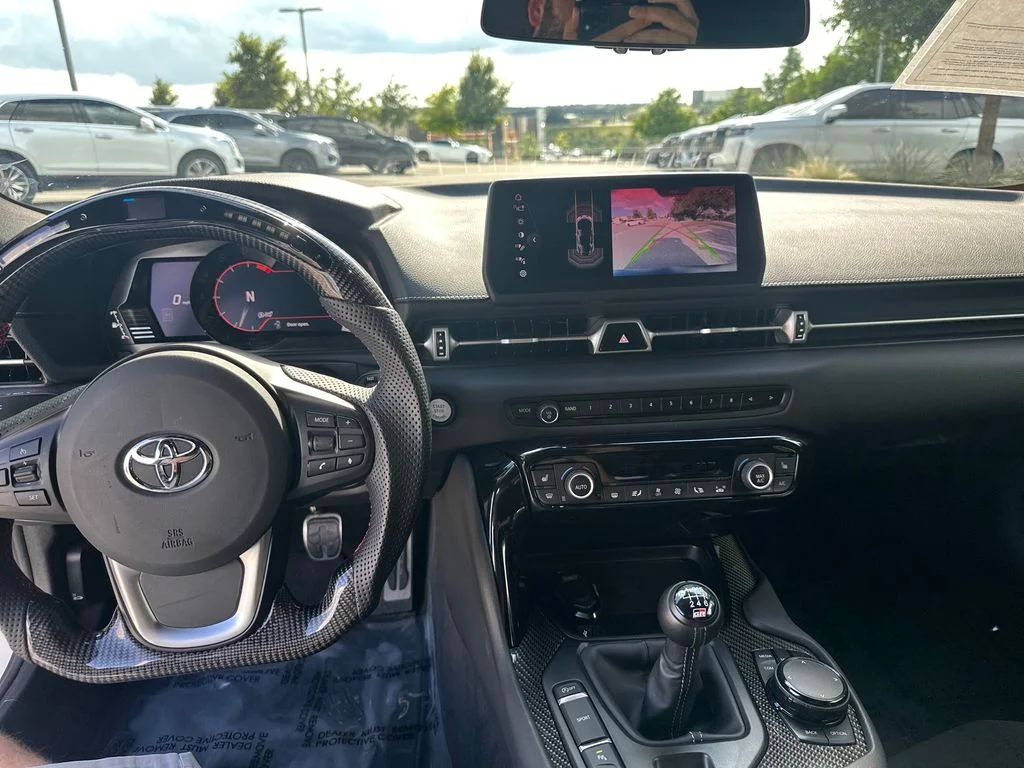 Used 2025  Toyota 3.0 image 27