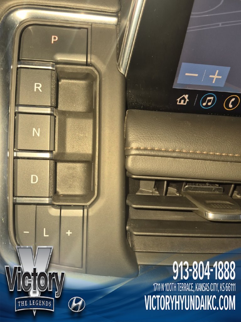 Used 2021 Black Chevrolet High Country image 24