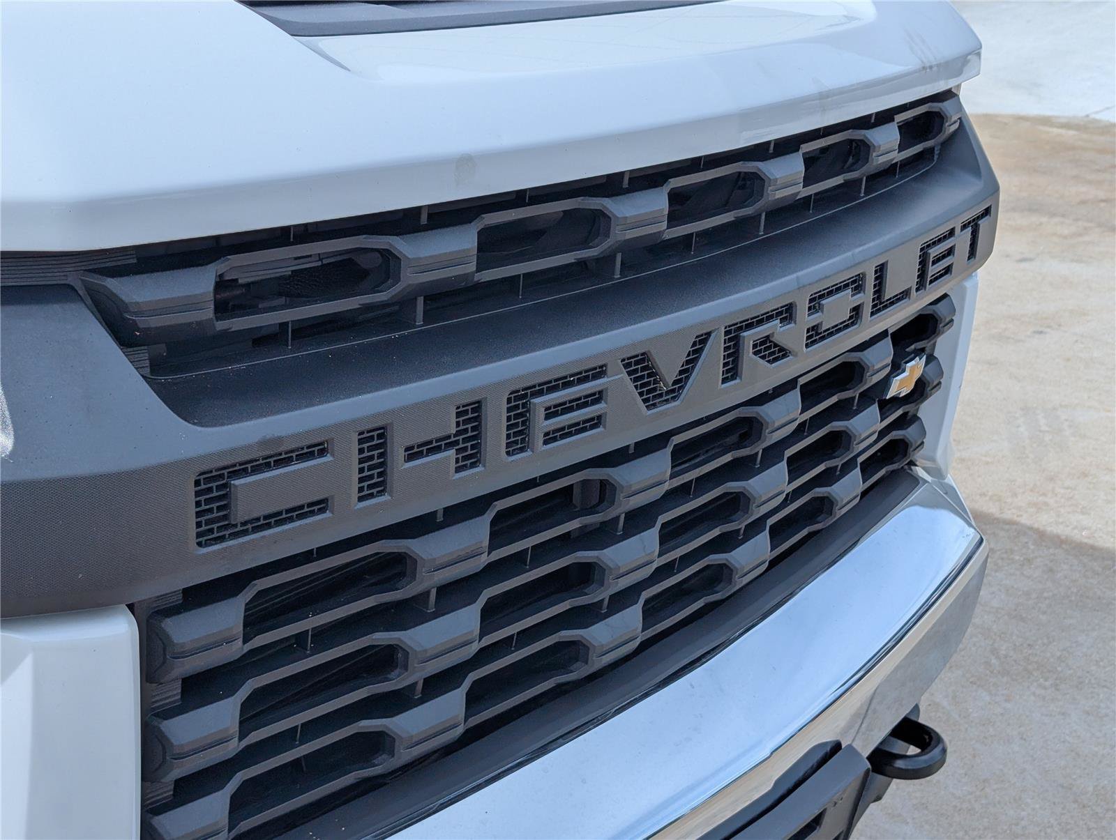 Used 2022 Summit White Chevrolet Work Truck image 5