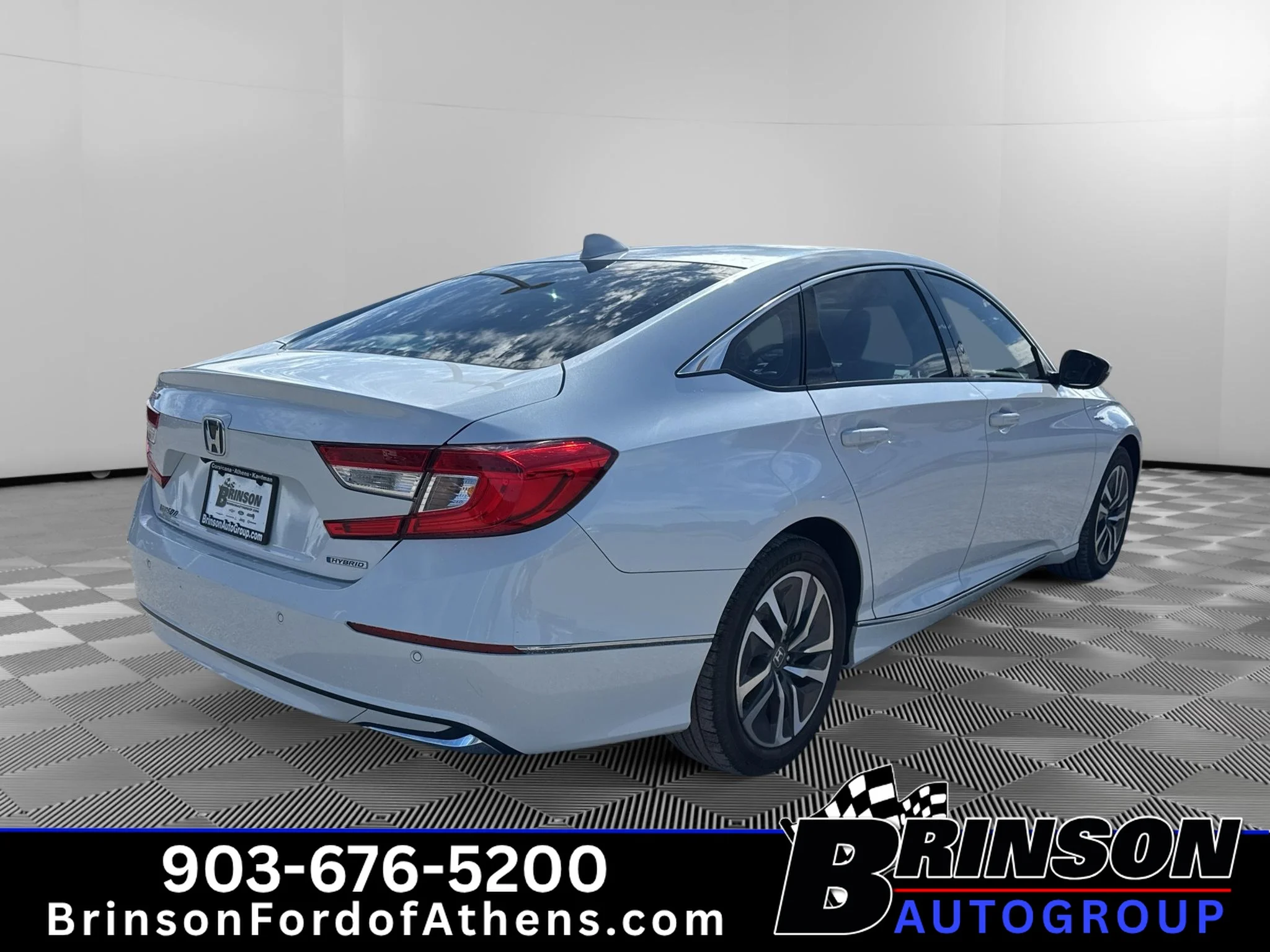 Used 2022 Platinum White Pearl Honda EX-L image 5