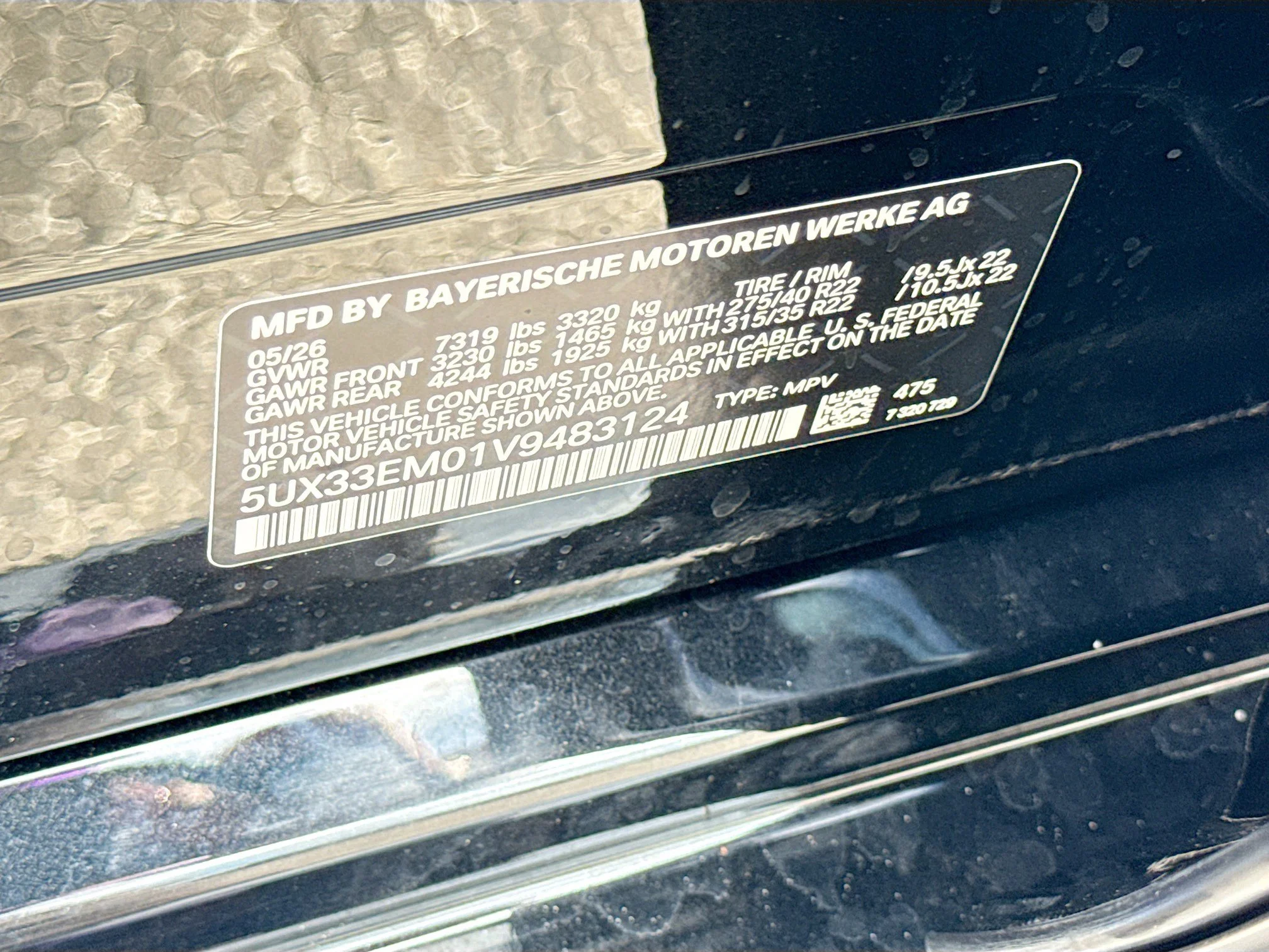 New 2027 Black Sapphire Metallic BMW M60i image 44