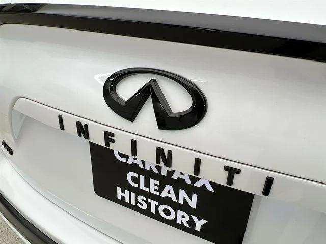 Used 2023 White INFINITI SPORT image 42