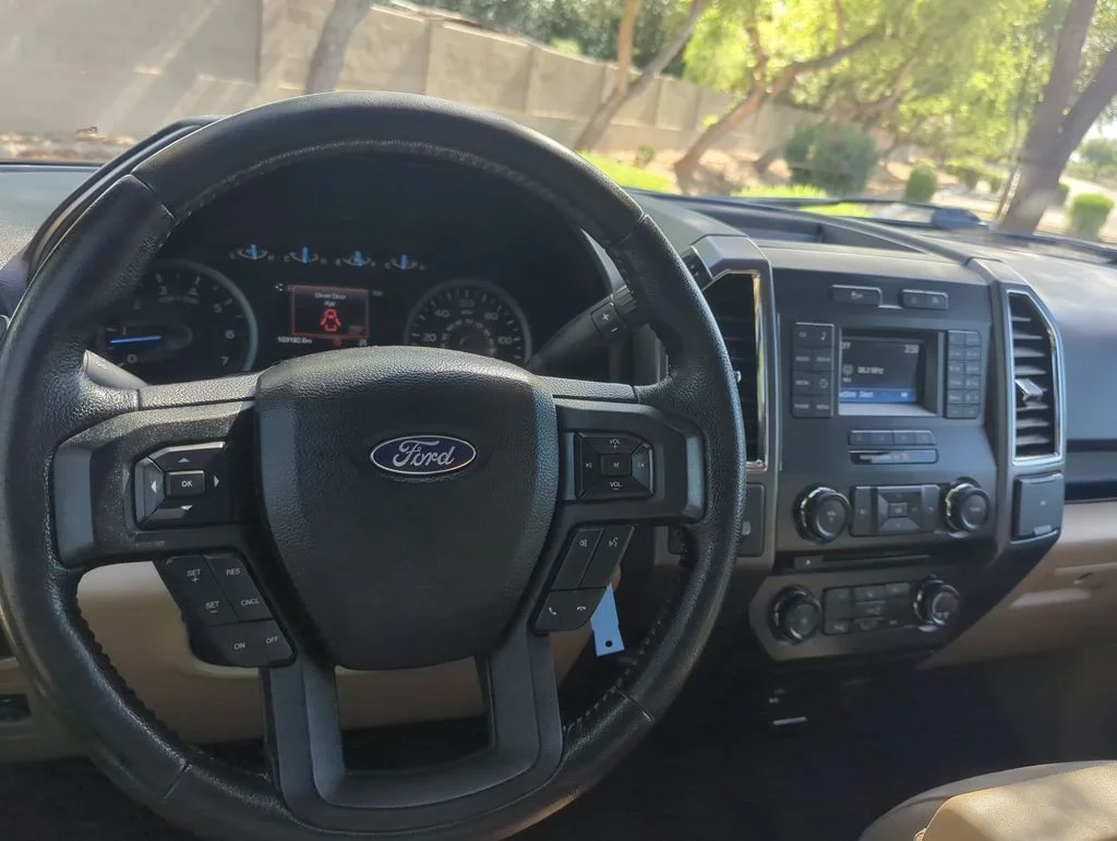 Used 2016 Red Ford XLT image 9
