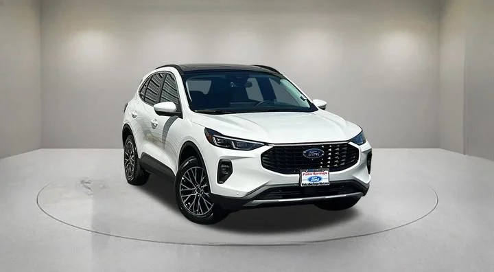 2025 Ford Escape Plug-in hybrid