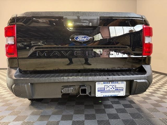 New 2026 Shadow Black Ford Lariat® image 9