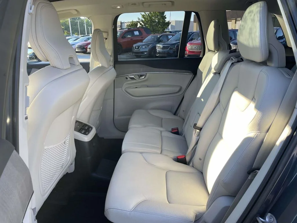 Certified Used 2023 Denim Blue Volvo Plus image 3