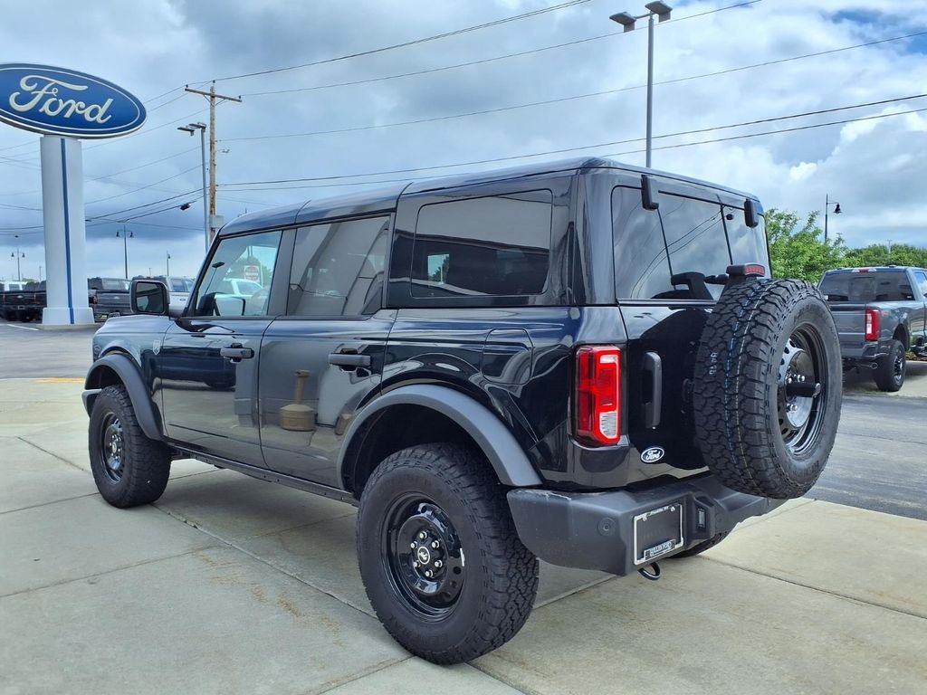 New 2026 Shadow Black Ford Big Bend® image 2