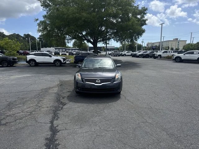 Used 2009 Gray Nissan 2.5 SL image 2