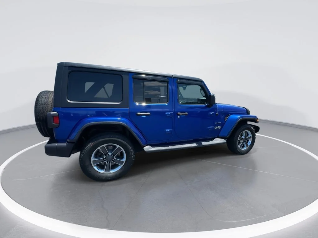 Used 2019 Blue Jeep Unlimited Sahara image 8
