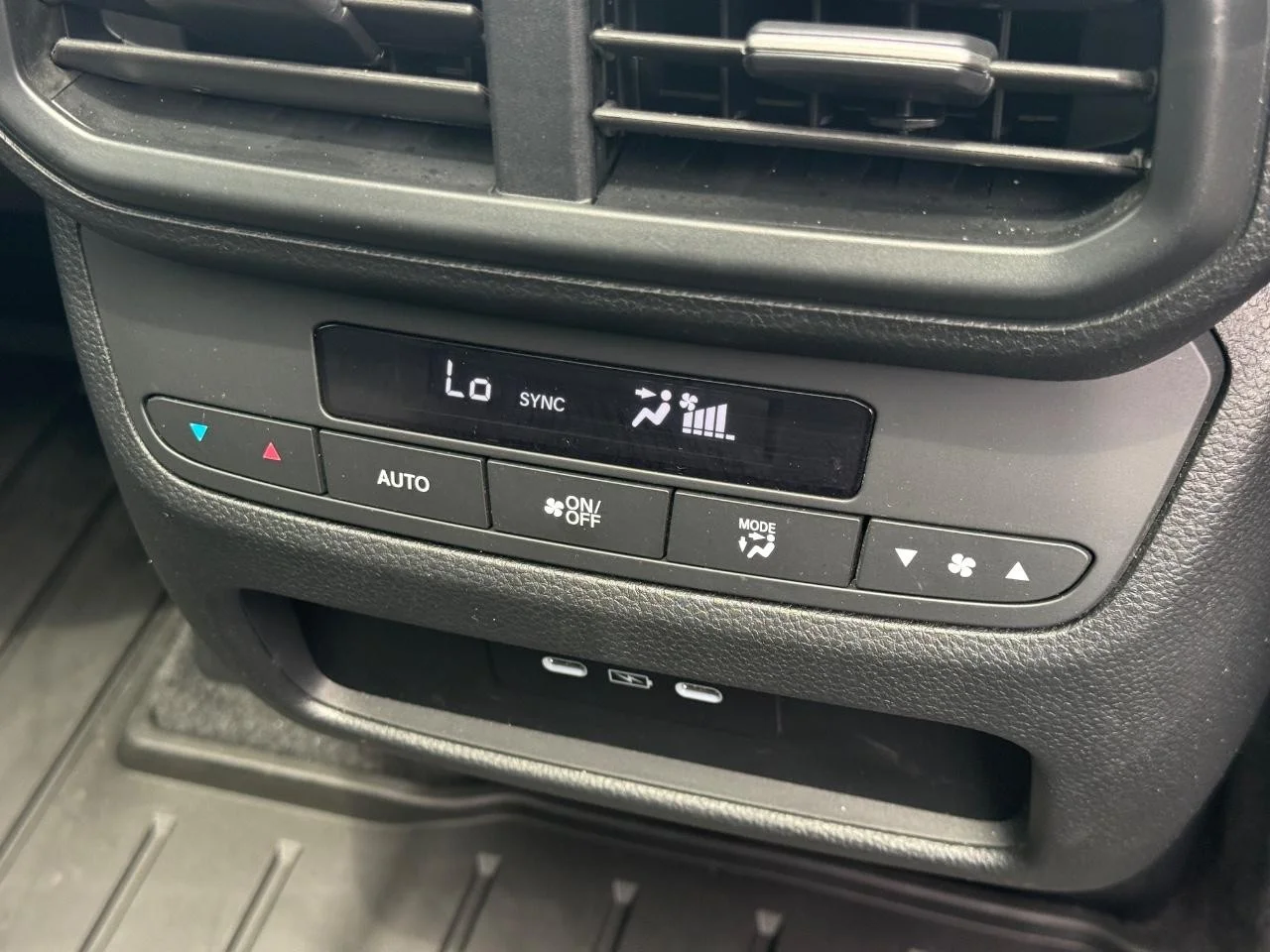 Certified Used 2025 Crystal Black Pearl Honda Touring image 13