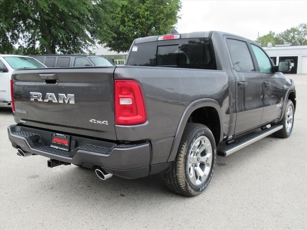 New 2026 Granite Crystal Metallic Clear-Coat Exterior Paint RAM Big Horn/Lone Star image 7