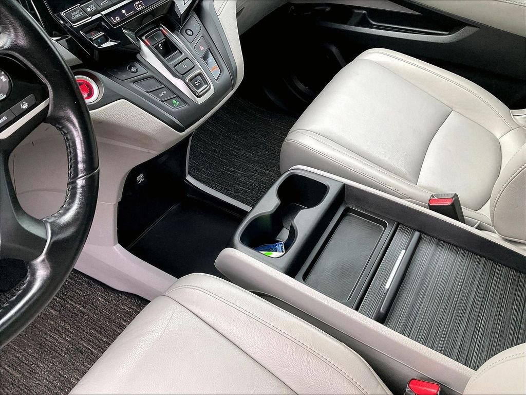 Used 2019 Modern Steel Honda EX-L image 21