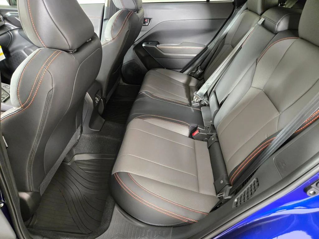 New 2026 SAPPHIRE BLUE PEARL Subaru Limited Hybrid image 10