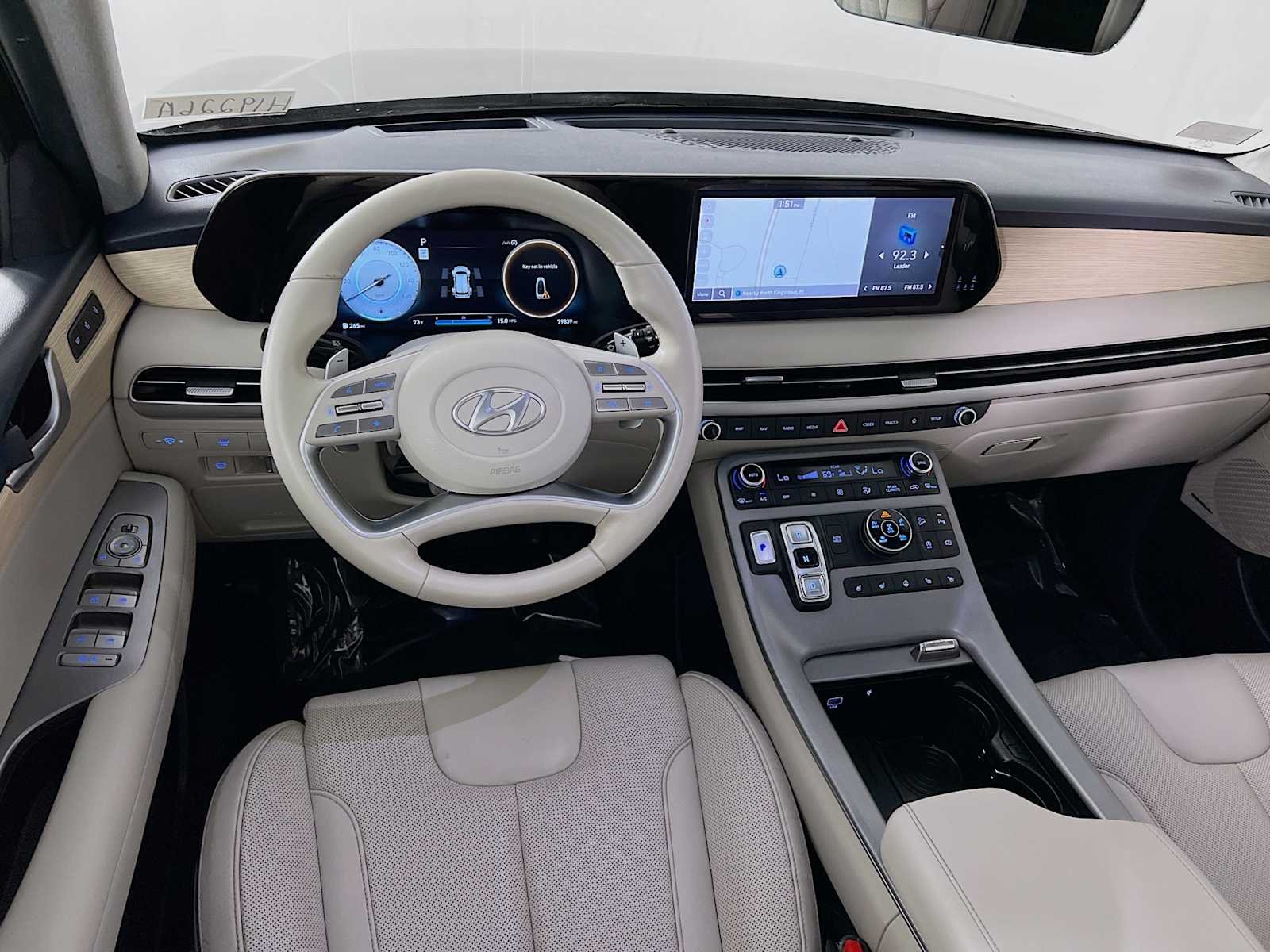Used 2023 Moonlight Cloud Hyundai Limited image 24