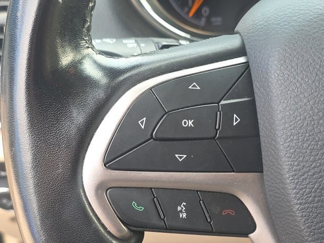 Used 2020 Slate Blue Pearlcoat Jeep Limited image 20