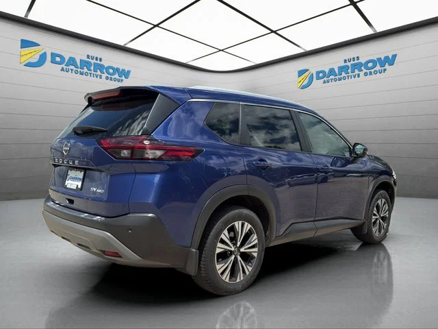 Used 2022 Blue Nissan SV image 5
