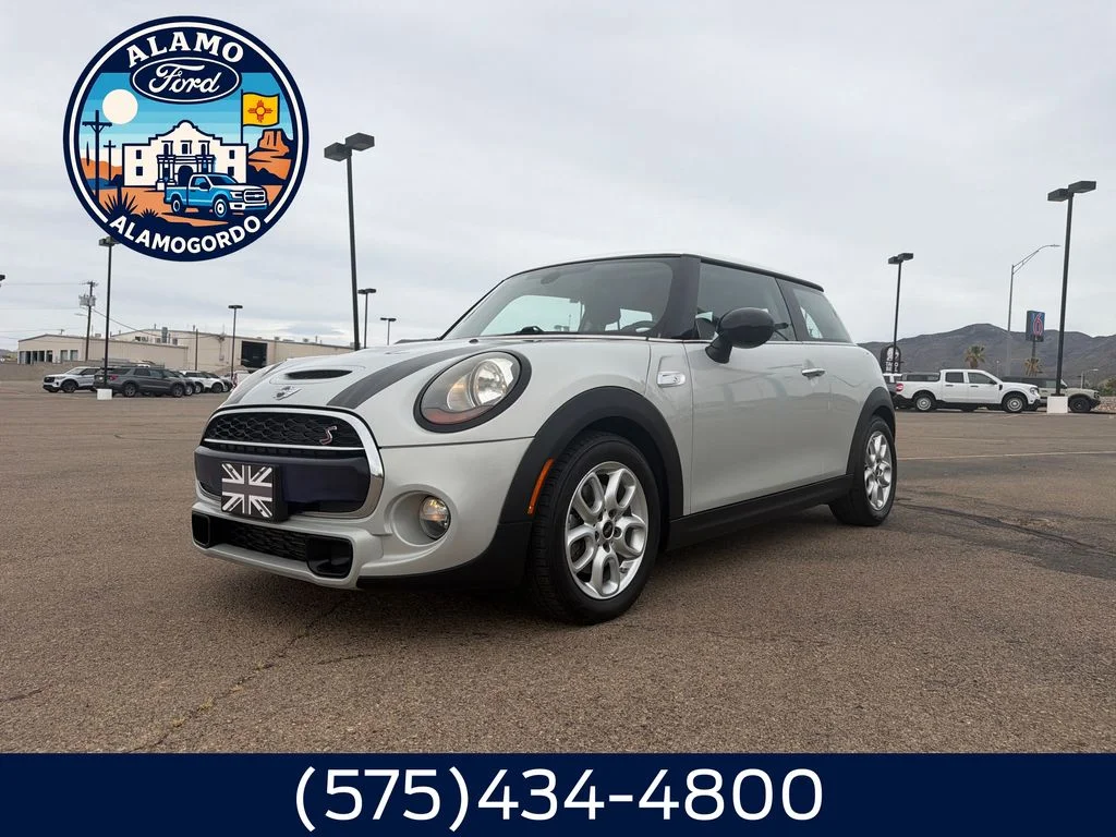 2016 MINI Cooper S's photo