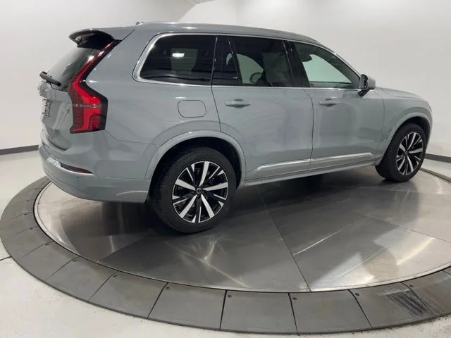 2026 Volvo XC90 Core - Photo 5