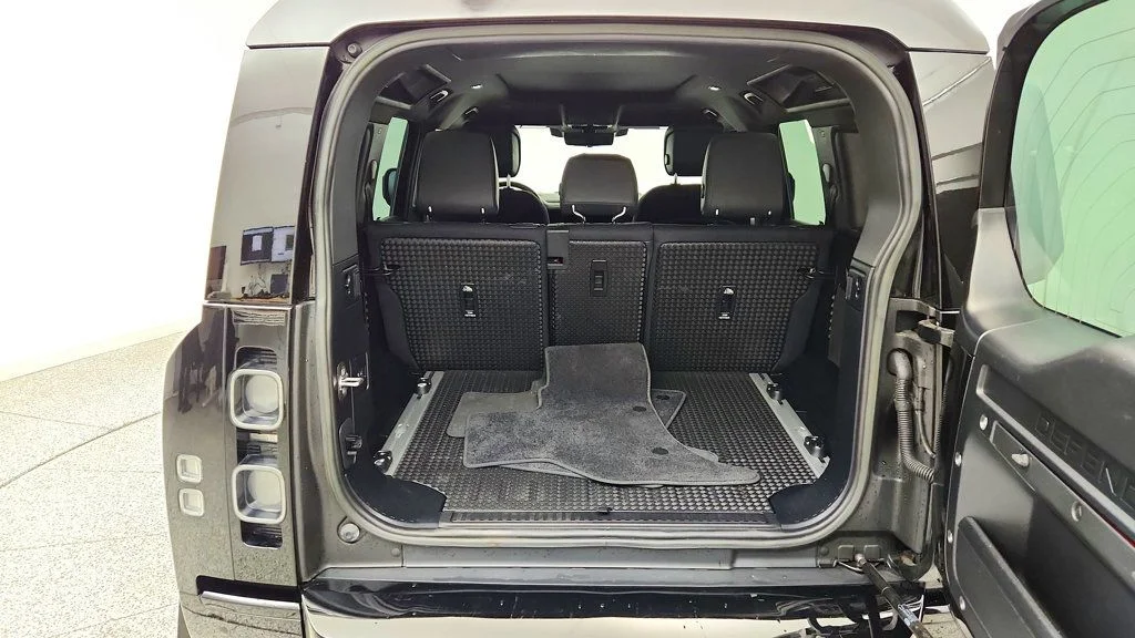 Used 2023 Santorini Black Metallic Land Rover 110 X AWD w/ Explorer Pack, Extended Black Ext. & Towing Pack image 23