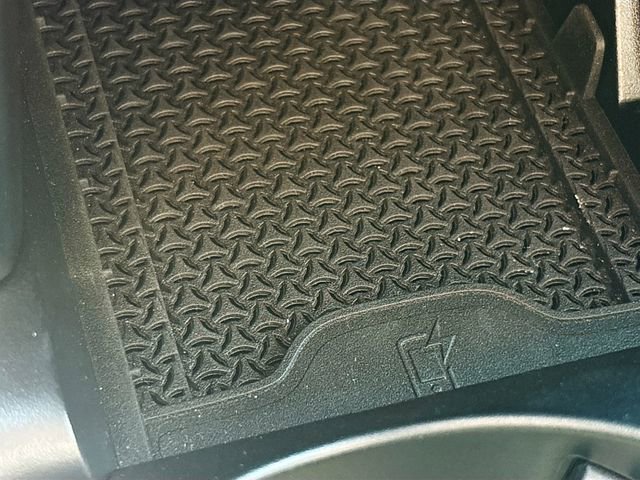 2023 Mercedes-Benz E-Class E450 - Photo 30