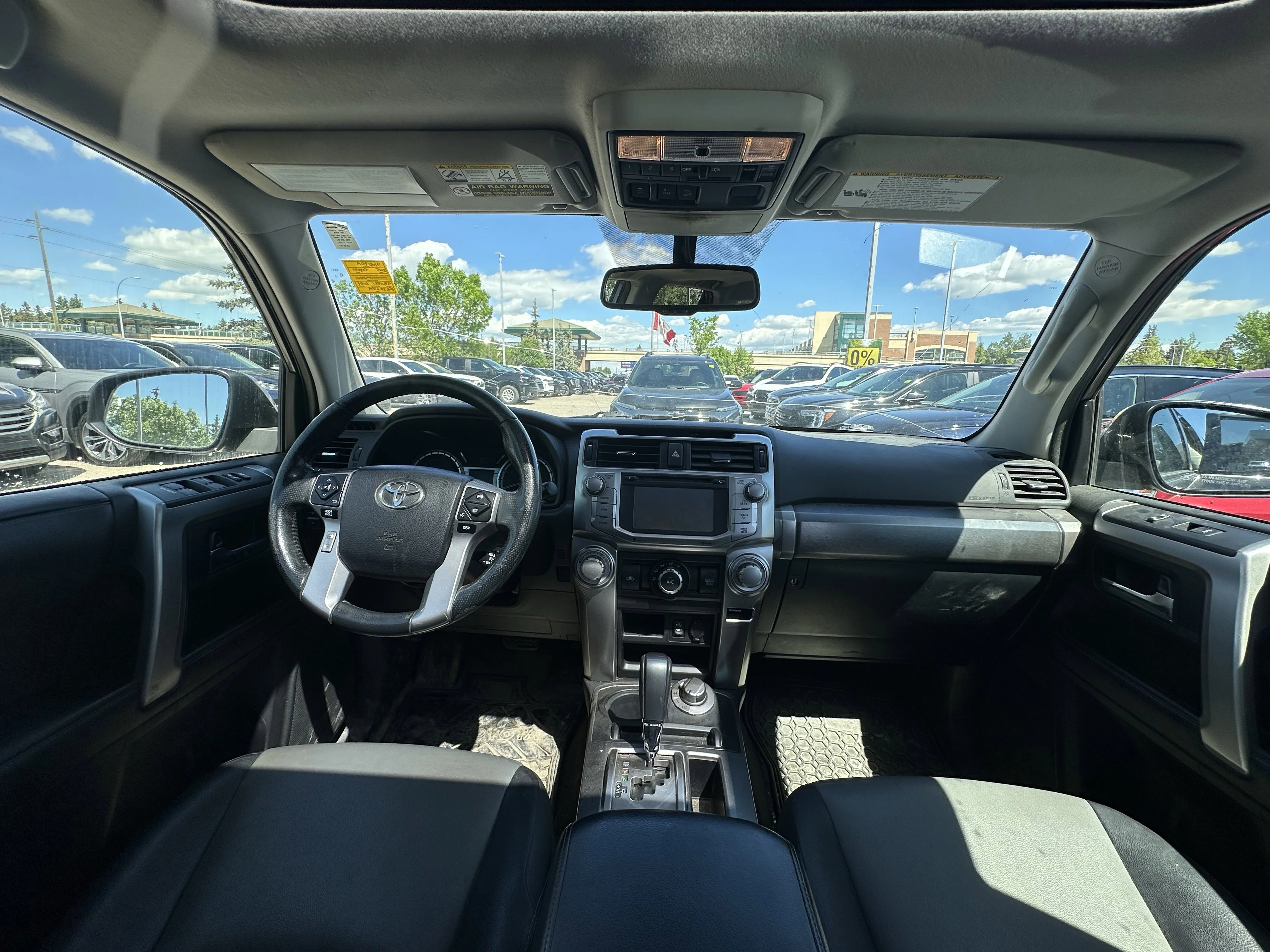Used 2015 Gray Toyota SR5 image 18