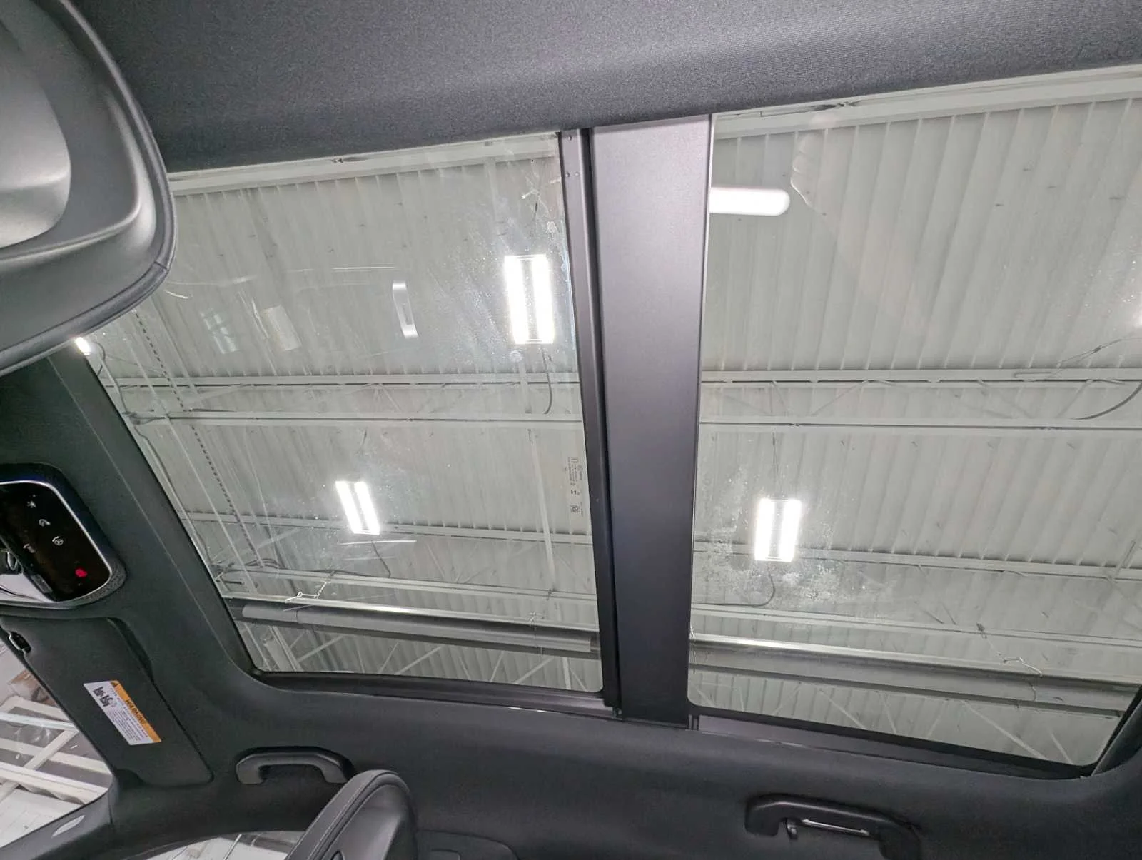 New 2026  Mercedes-Benz GLC 300 image 15