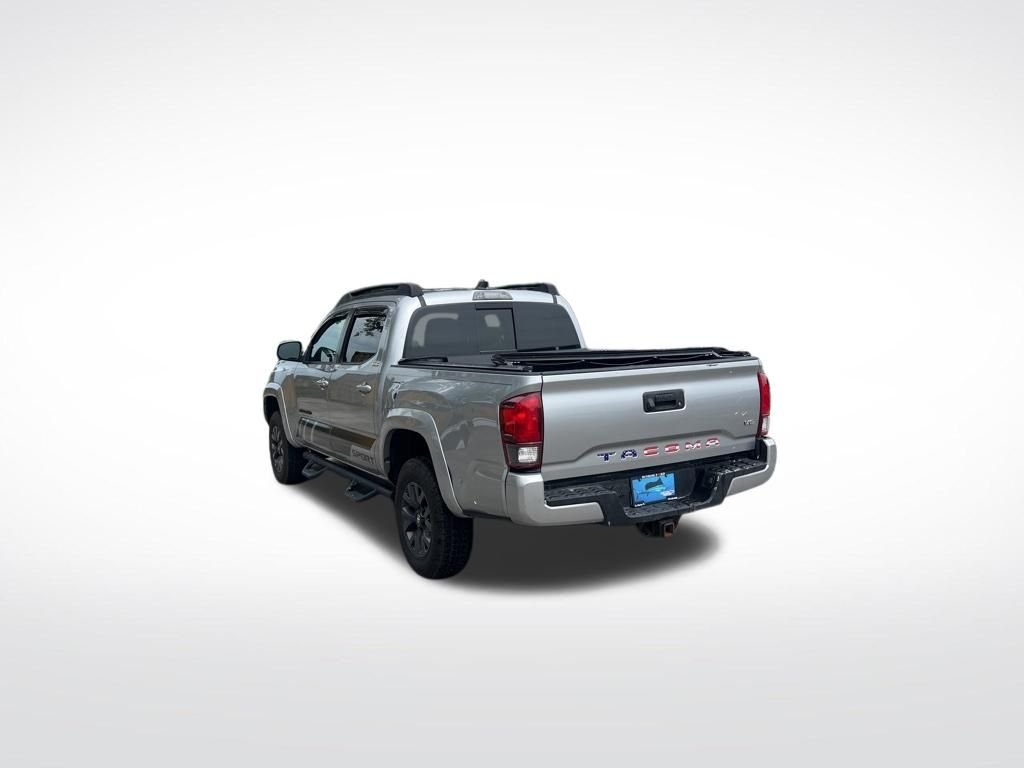 Used 2023 Silver Toyota SR5 image 6