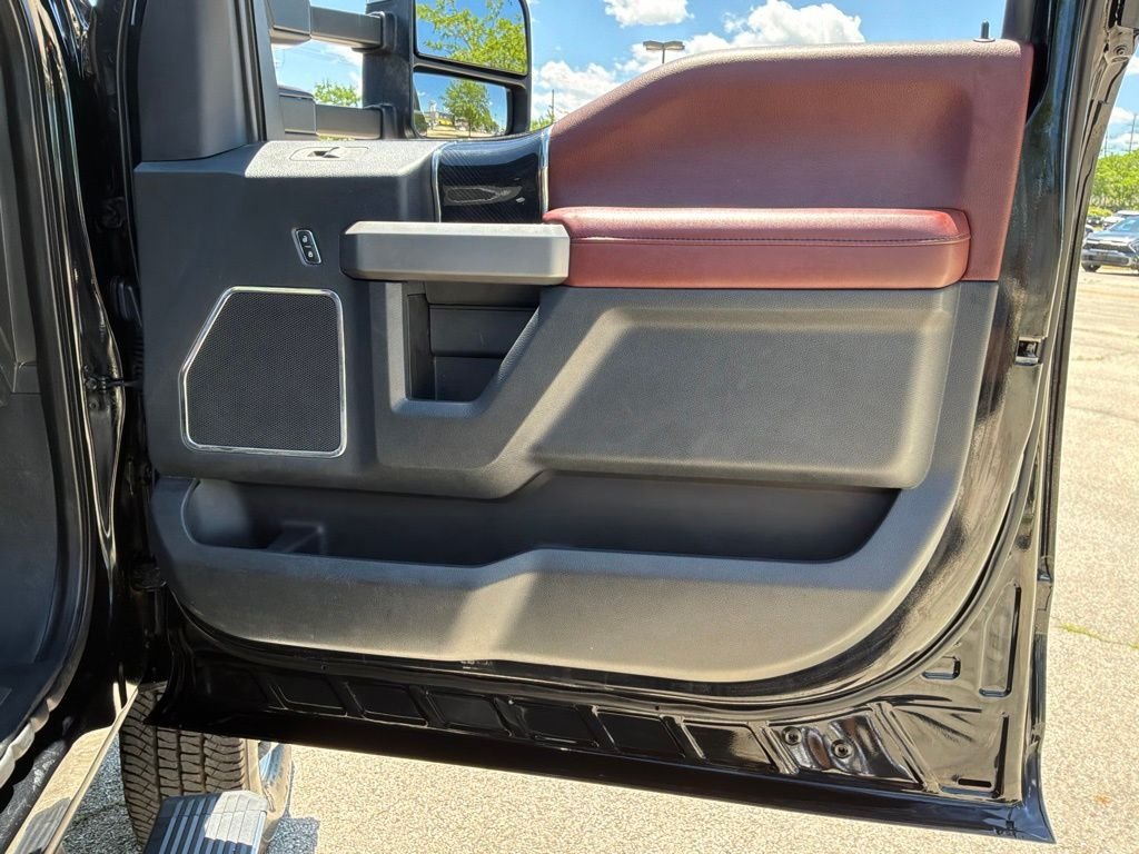 Used 2022 Black Ford Platinum image 23