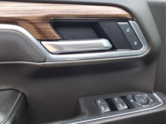 2025 Chevrolet Silverado 1500 RST - Photo 25