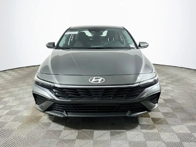 New 2026 Gray Hyundai SE image 8