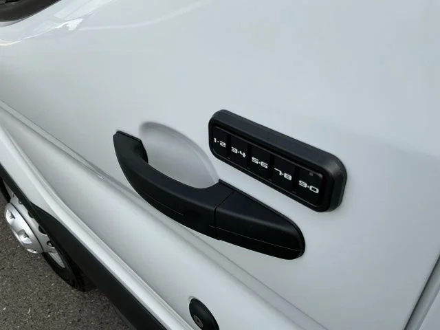 New 2026 Oxford White Ford Base image 13