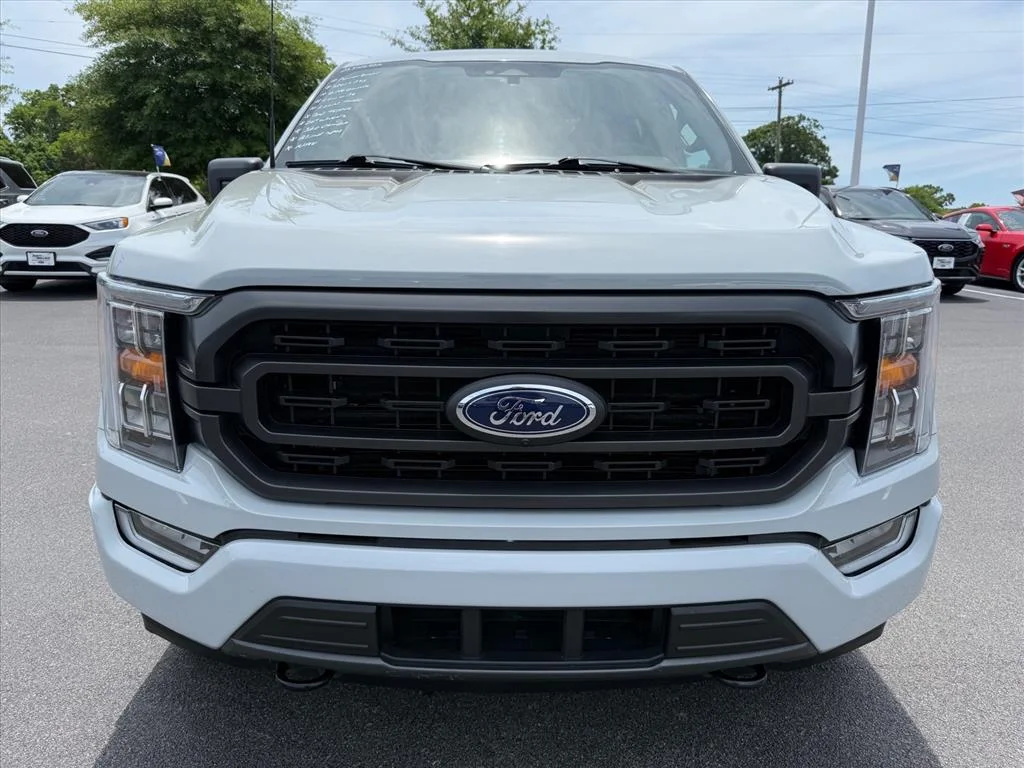 Certified Used 2023 White Ford XLT image 3