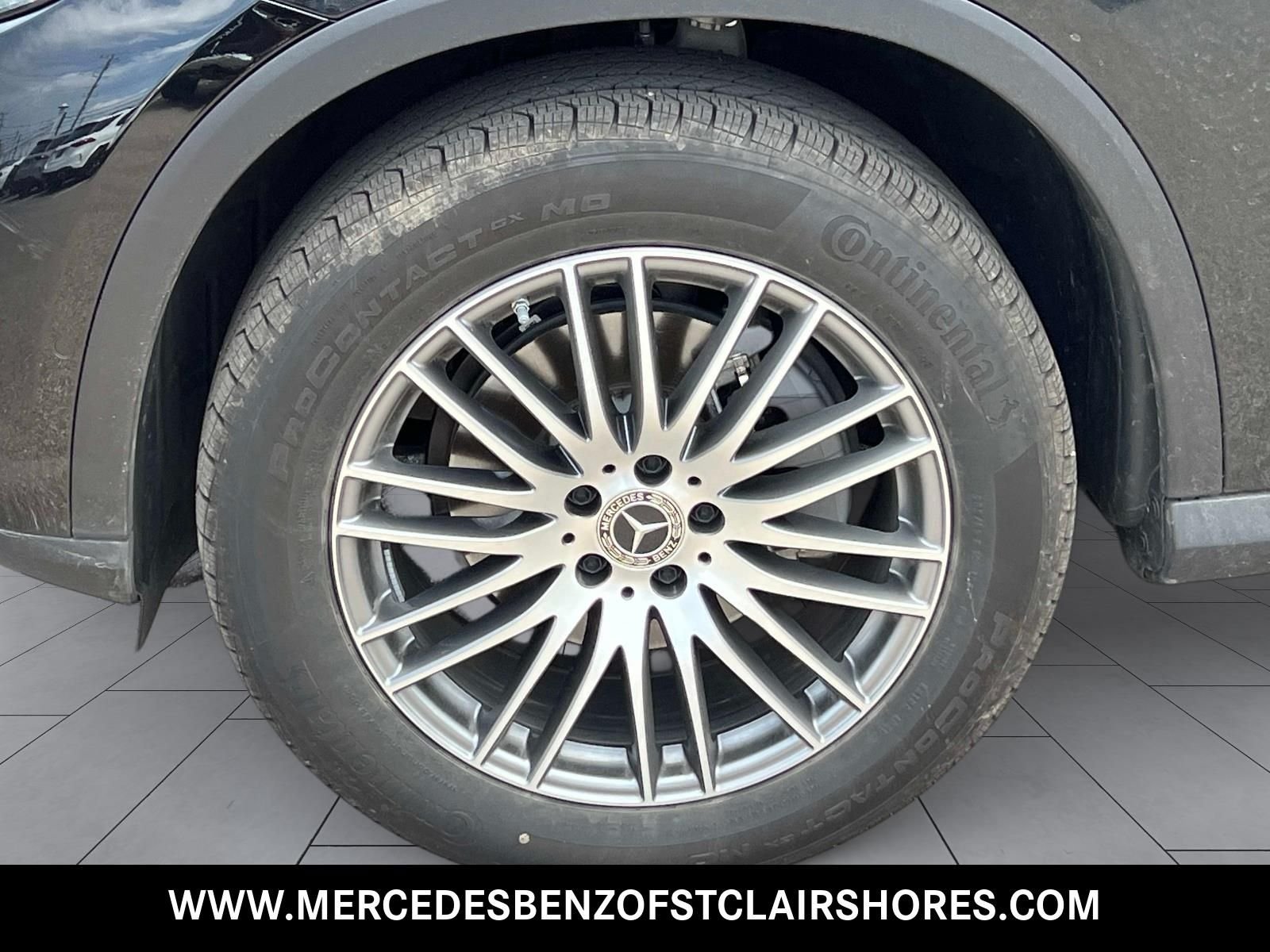 New 2026 Black Mercedes-Benz GLC 300 image 10