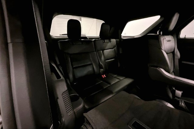 Used 2023 Agate Black Metallic Ford ST image 33