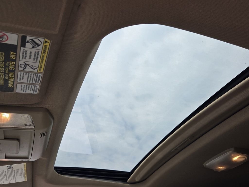 Used 2014 Blue Toyota Limited image 19