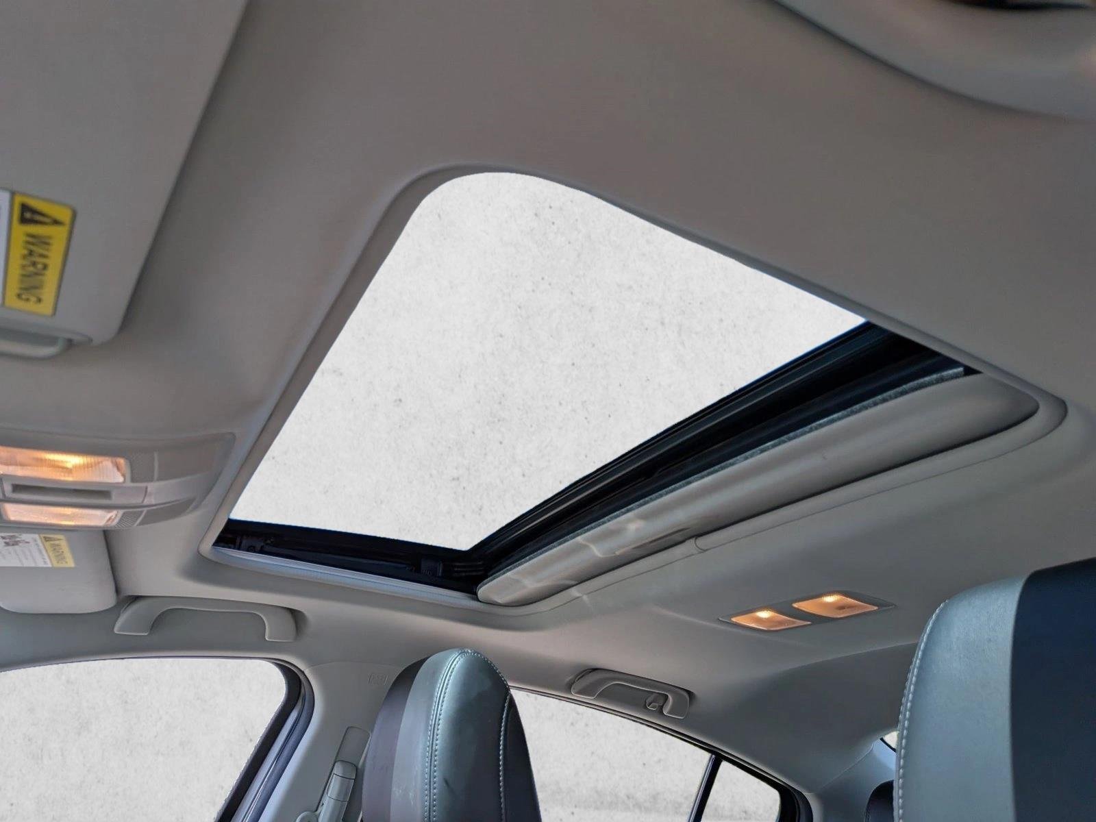 Used 2020 Deep Crystal Blue Mazda Grand Touring image 10